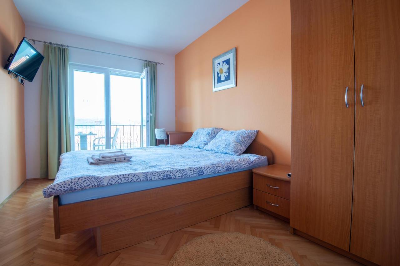 Apartments & Rooms Leon 内乌姆 外观 照片