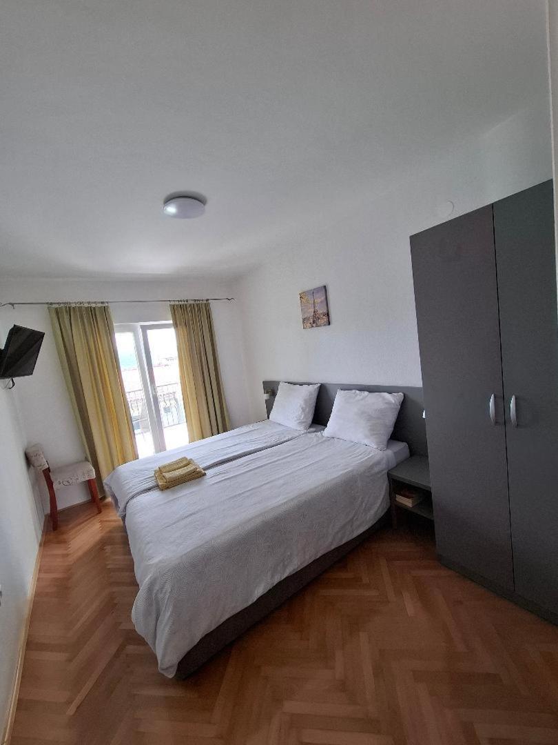 Apartments & Rooms Leon 内乌姆 外观 照片